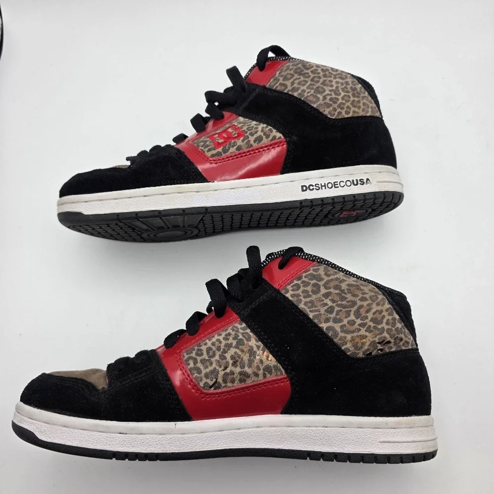 Vintage DC Shoes Womens 6.5 Y2k Skate Manteca 2 Mid Sneakers‎ Leopard Red Black